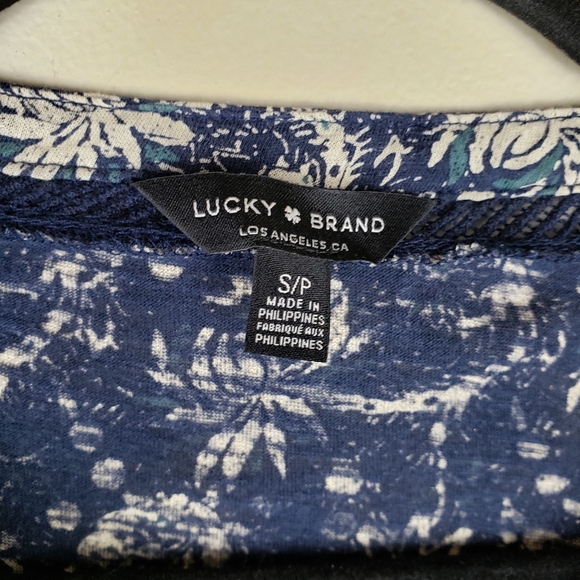 Lucky Brand Blouse - Picture 6 of 7